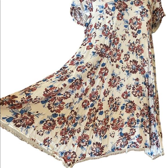 Urban Outfitters Silence + Noise Size Small Floral Summer Dress - Picture 2 of 8